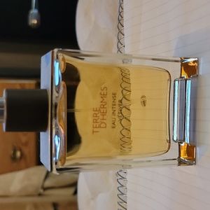 TERRE D'HERMES EAU INTENSE VETIVER